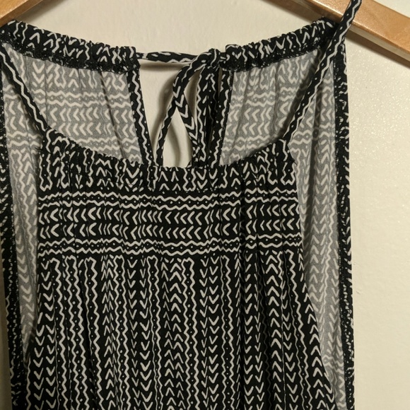 BCBGeneration black patterned dress - Picture 3 of 3